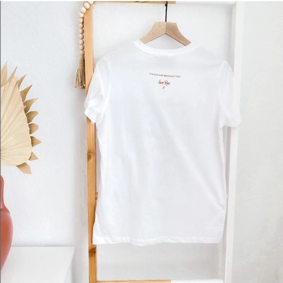 Rue de Seine Cowboys Make Better Lovers Tee White Brown Bridal Crewneck NWT S - Picture 4 of 15